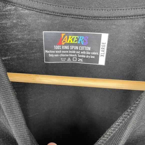 Lakers Black Los Angeles Spirit Jersey Pride Logo Long Sleeve T-Shirt Size XL - Picture 3 of 5
